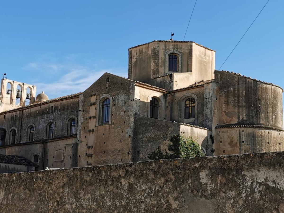 Casa Al Teatro Apartment Noto Exterior photo